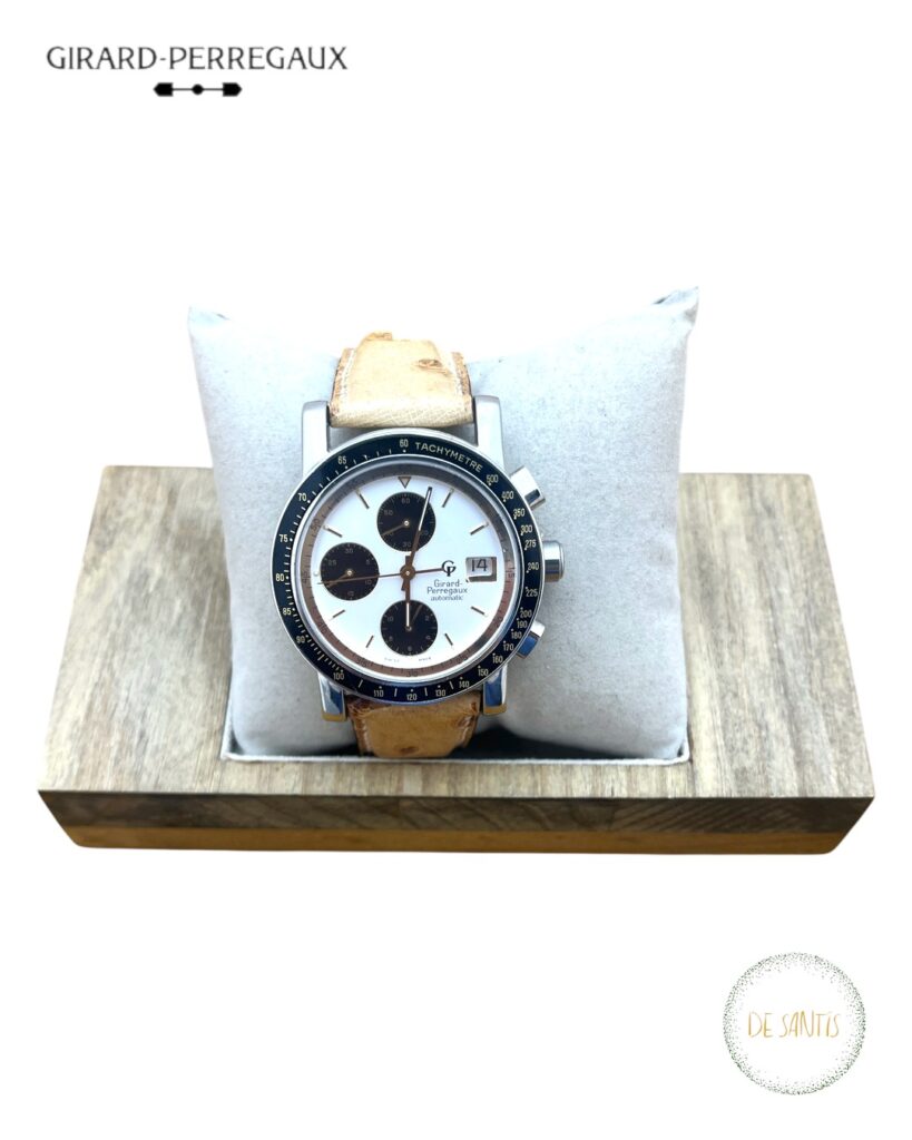Cronografo Girard-Perregaux Chronographe Automatic Panda Dial 7000 GBM in acciaio con quadrante panda avorio e cinturino struzzo Selezione De Santis
